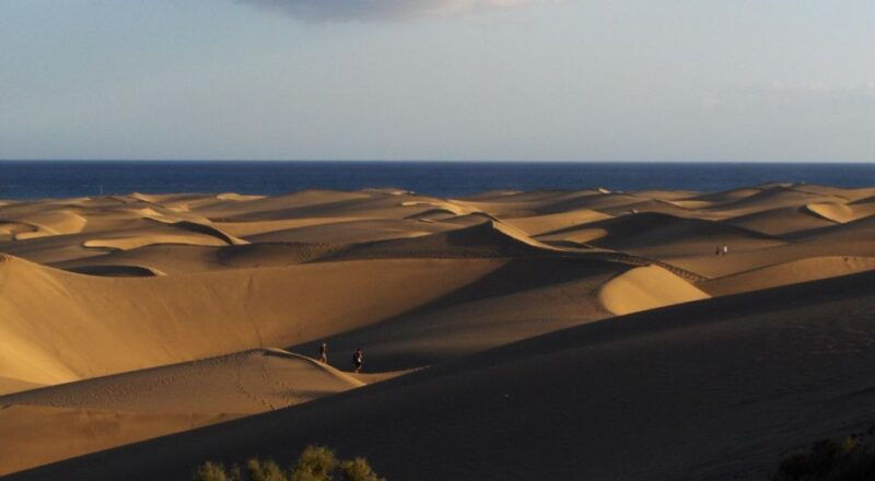 e-bike-city-tour-with-camel-safari-on-maspalomas-sand-dunes