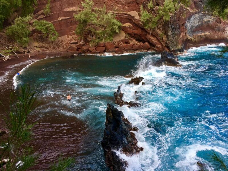 east-maui-private-rainforest-or-road-to-hana-loop-tour
