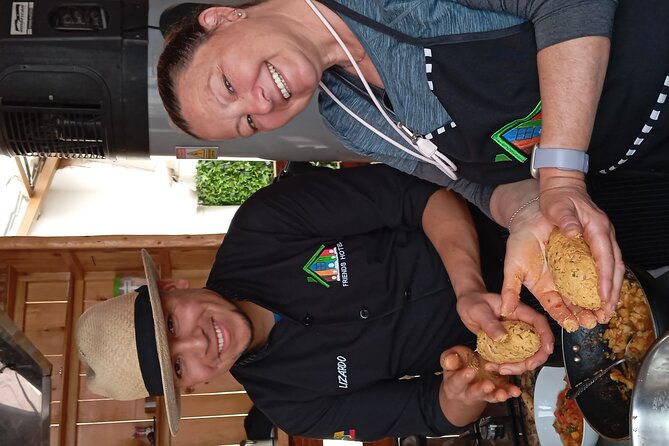 ecuadorian-cooking-classes-rooftop-english