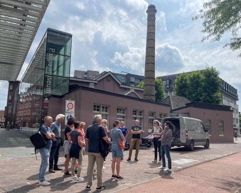 eindhoven-walking-tour-with-a-local-comedian-as-guide