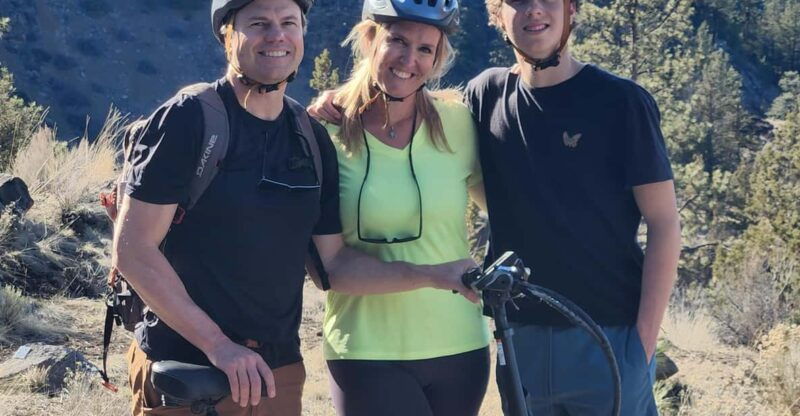 electric-bike-tour-of-bend-deschutes-river