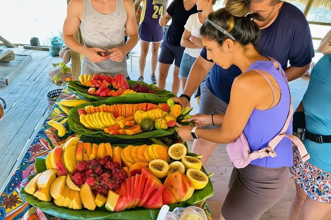 embera-village-and-hidden-waterfall-charges-river-tour