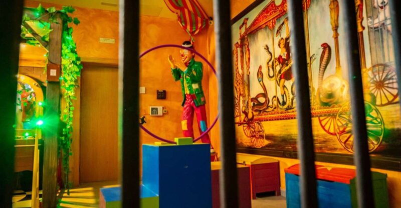 escape-room-the-gratest-show-on-earth-at-holidayworld