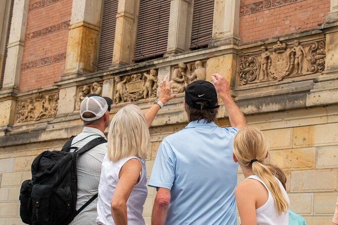 exclusive-berlin-highlights-private-walking-tour