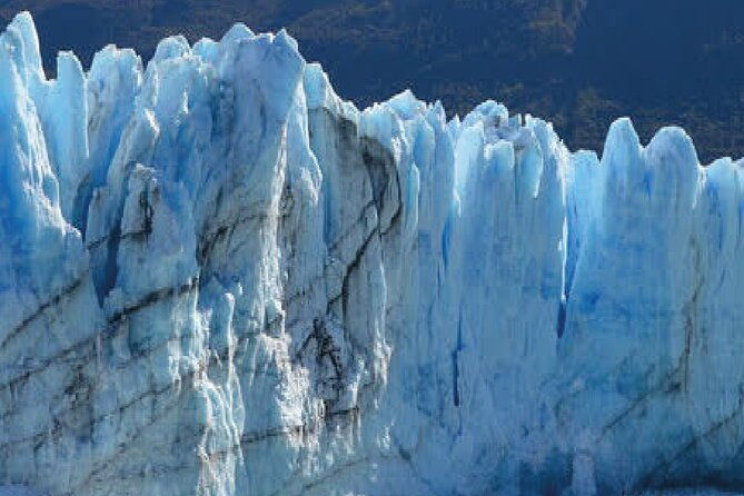 excursion-to-perito-moreno-glacier-with-boat-navigation