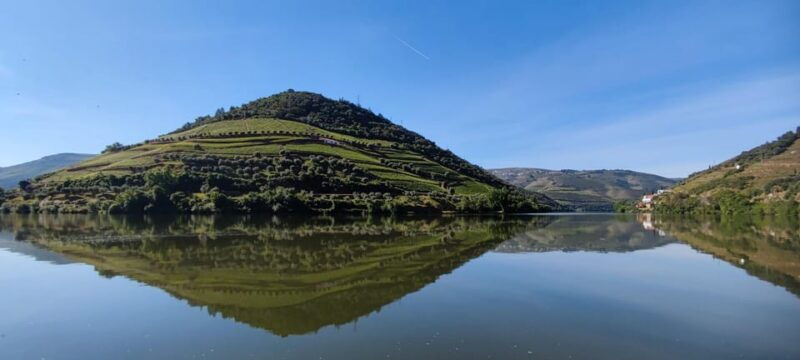 experience-in-pinhao-wine-tasting-lunch-and-rabelo-boat