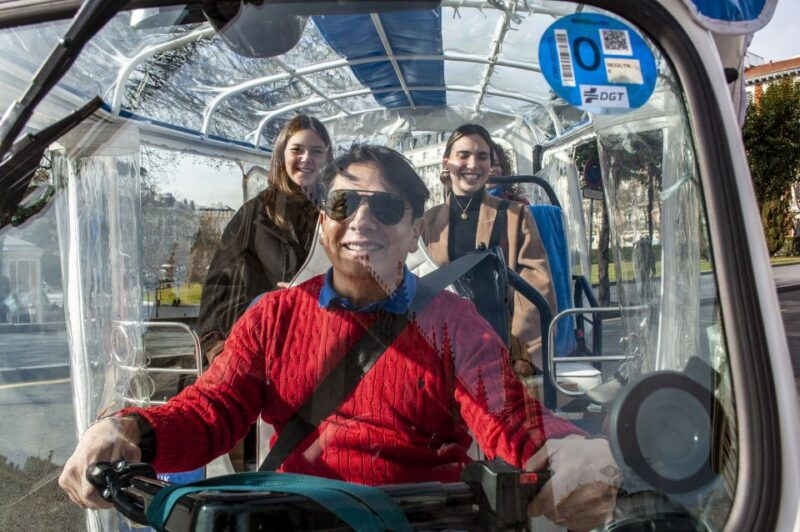 explore-madrids-top-sights-on-an-electric-tuk-tuk-tour
