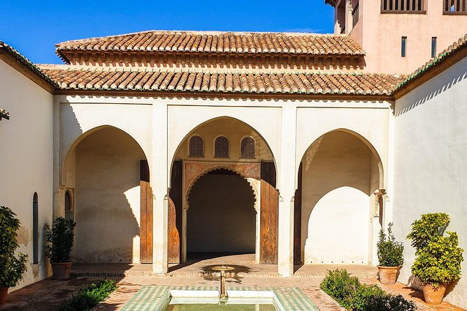 explore-malaga-in-60-minutes-with-a-local