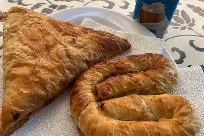 exploring-tirana-a-blend-of-stories-and-street-flavors