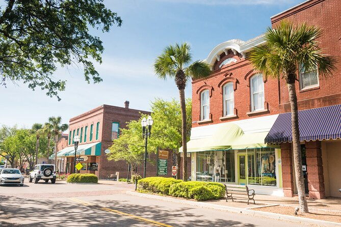 family-treasures-fernandina-beach-discovery-walk