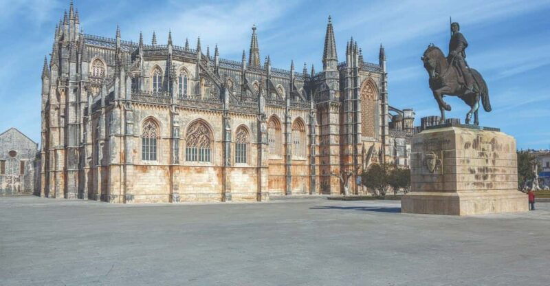 fatima-batalha-nazare-and-obidos-day-trip-from-lisbon