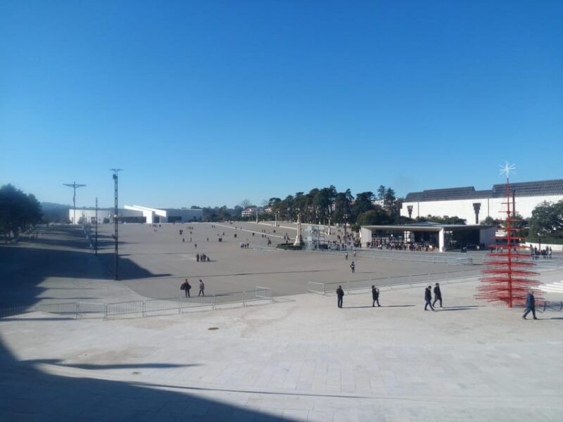 fatima-obidos-nazare-full-day-private-tour