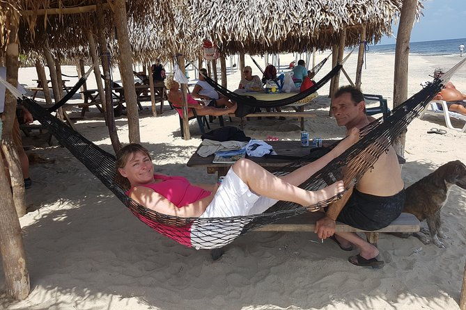fiesta-in-playa-blanca-beach-day