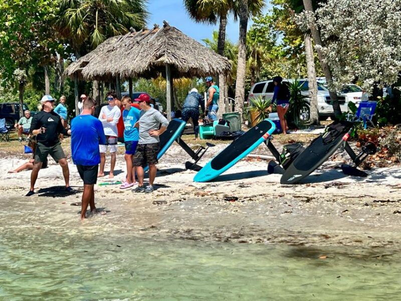 fly-above-water-efoil-adventure-in-sarasota