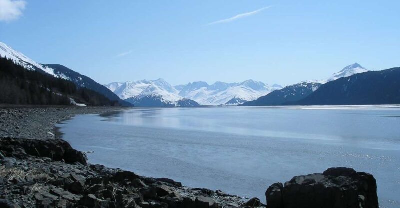 from-anchorage-portage-glacier-and-wildlife-full-day-tour