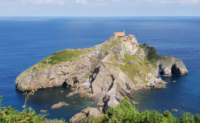 from-bilbao-gaztelugatxe-and-san-sebastian-minibus-tour