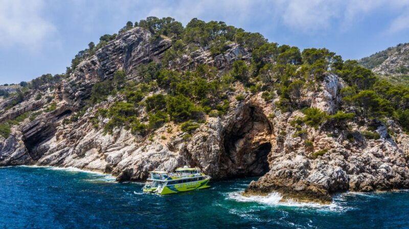 from-cala-ratjada-east-coast-glass-bottom-boat-trip