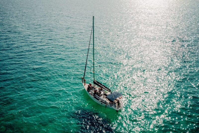 from-can-pastilla-sailing-boat-trip-with-food-drinks