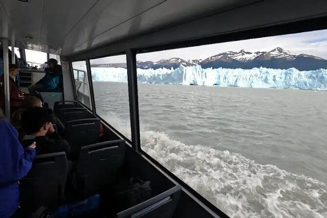 from-el-calafate-perito-moreno-walkways-optional-boat-tour