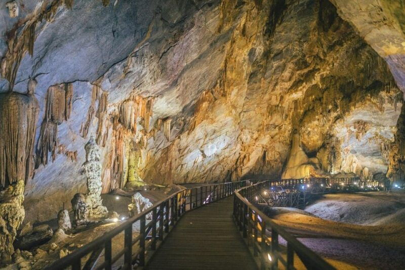 from-granada-nerja-and-frigiliana-private-day-tour