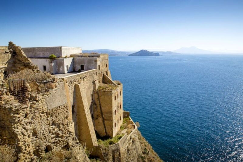 from-ischia-procida-island-guided-cruise