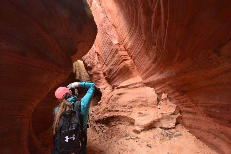 from-kanab-3-hour-peek-a-boo-slot-canyon-hiking-tour