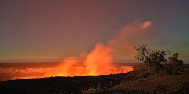 from-kona-volcano-waterfall-tour-small-group