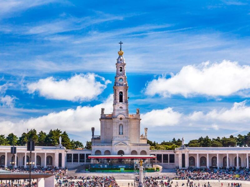 from-lisbon-fatima-nazare-obidos-full-day-trip