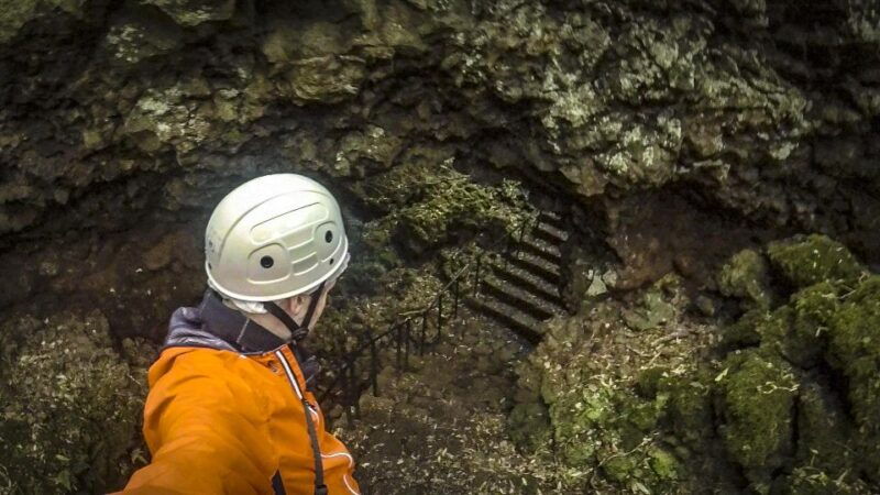 from-madalena-pico-volcanoes-and-lakes-guided-day-tour