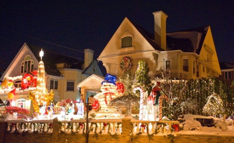 from-manhattan-4-hour-christmas-lights-luxury-bus-tour