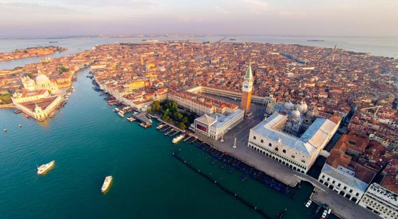 from-milan-venice-city-highlights-guided-day-trip