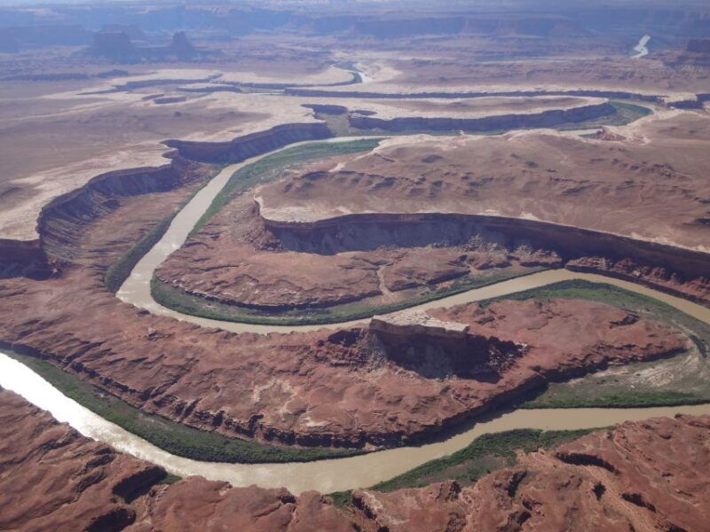 from-moab-canyonlands-4x4-drive-and-calm-water-cruise