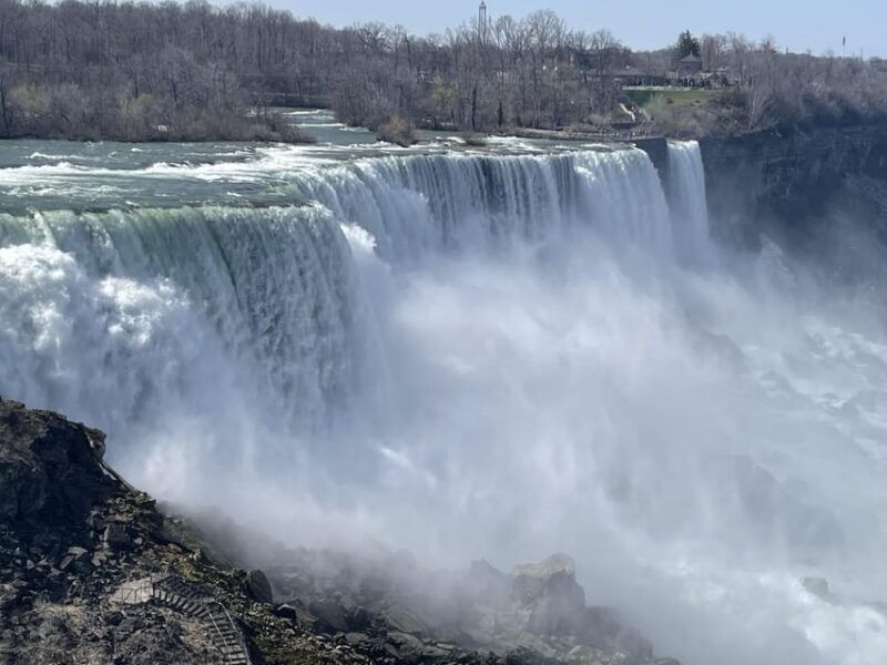 from-nyc-guided-niagara-falls-full-day-trip