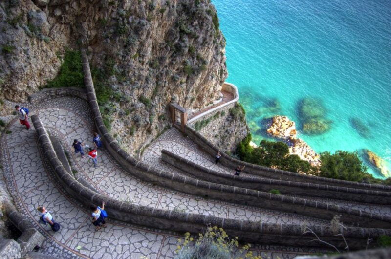 from-pompei-capri-shared-tour