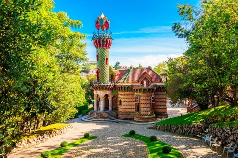 from-santander-capricho-gaudi-with-entrance-santillana-and-redwood-forest