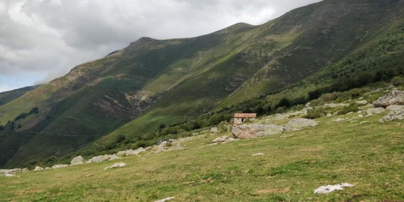 from-santander-potes-santillana-and-altamira-day-tour