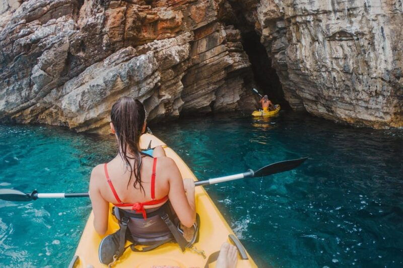 from-santangelo-ischia-kayak-tour-with-italian-aperitif