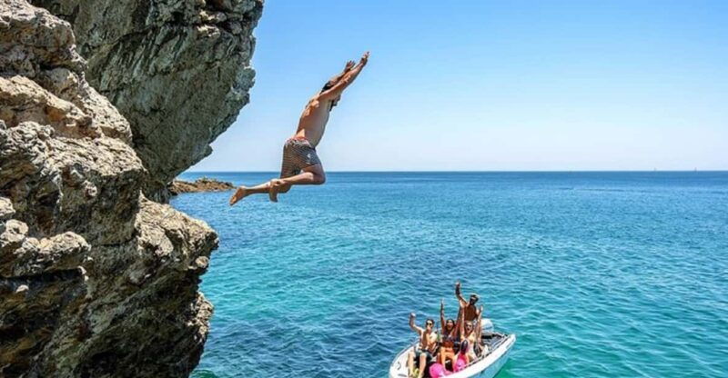 from-sesimbra-arrabida-natural-park-private-boat-trip