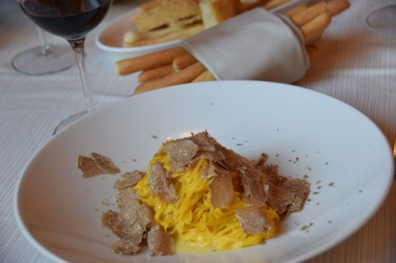 from-turin-half-day-truffle-hunting-and-lunch-in-piedmont