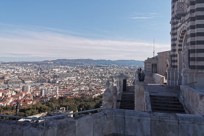 full-day-aix-en-provence-cassis-and-marseille