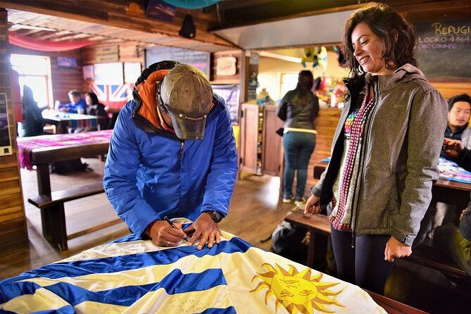 full-day-hike-and-bike-experience-cotopaxi-volcano-with-lunch