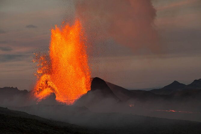 full-day-private-tour-to-active-volcano-guided-hike-and-reykjanes-peninsula