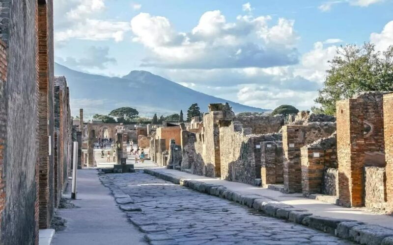 full-day-tour-pompeii-and-vesuvio-with-bus-transfer