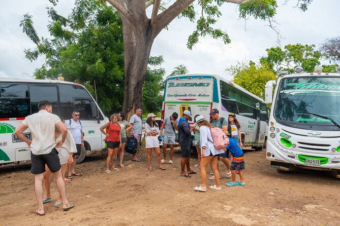 full-day-tour-to-4-rosario-islands-with-snorkeling-and-plankton-in-cartagena