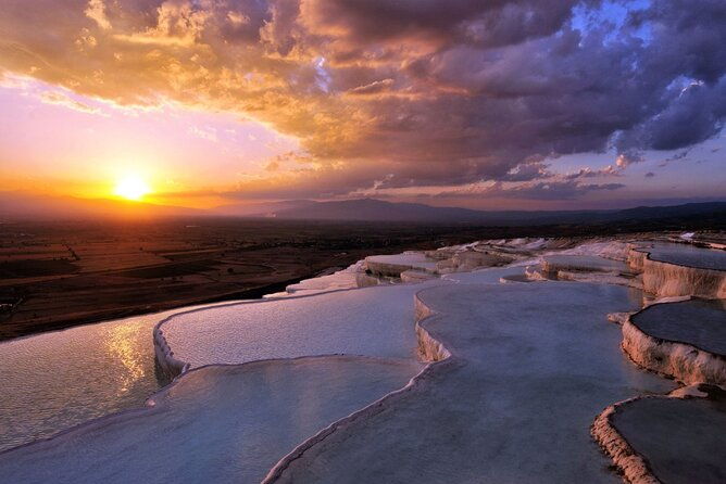 full-day-tour-to-pamukkale-and-hierapolis-from-kusadasi