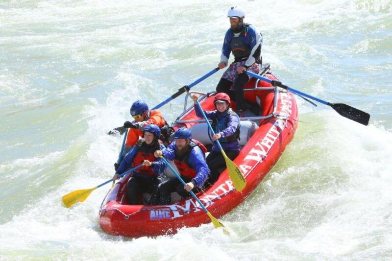 gardiner-full-day-raft-trip-on-the-yellowstone-riverlunch