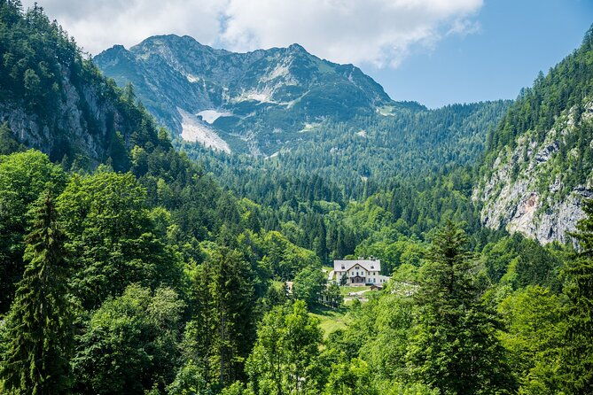 gems-of-hallstatt-and-salt-mine-private-tour-from-salzburg