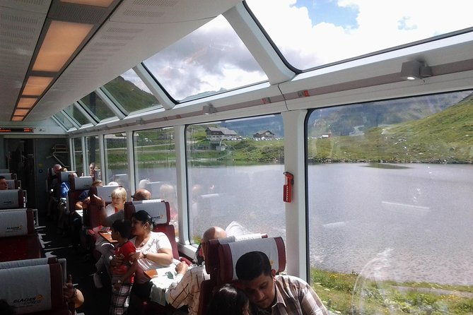 glacier-express-panoramic-train-round-trip-in-one-day-private-tour-from-bern