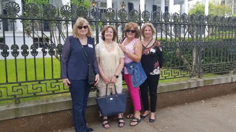 glamorous-garden-district-tour