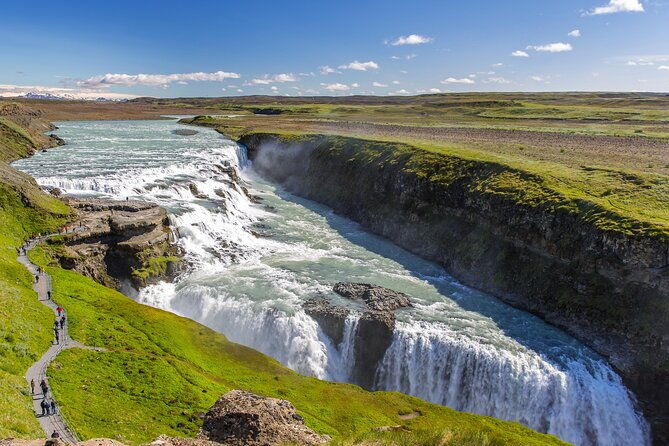 golden-circle-fridheimar-experience-private-farm-wonder-tour